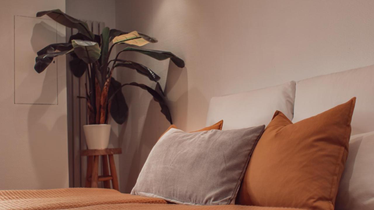 קאסל Villa Herkules - Privates Apartment Am Waldrand Mit Smart Tv Und Kostenlosen Parkplaetzen מראה חיצוני תמונה